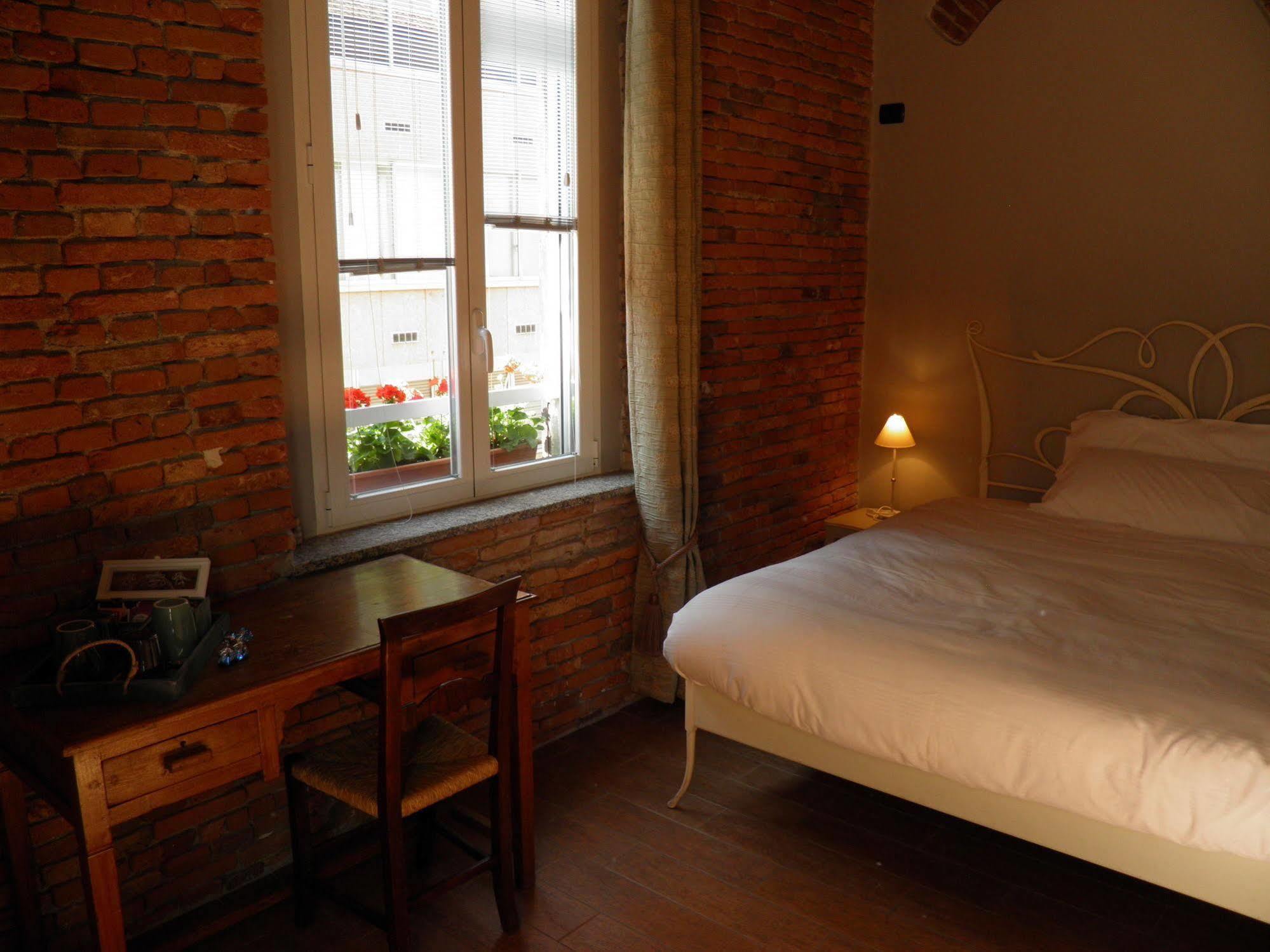 In Centro Charme Bed & Breakfast Bergamo Dış mekan fotoğraf